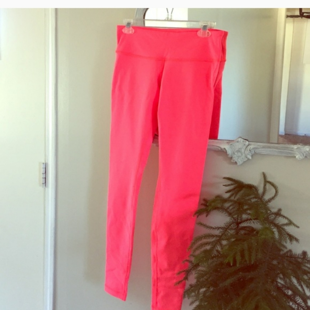 Lululemon pants